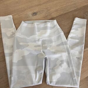 Alo yoga leggings
